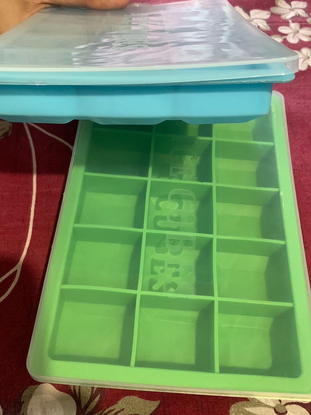 New Ice Tray Silicone 15 Grid Square Shape Reusable Ice Cube Mold for Kitchen Freezer