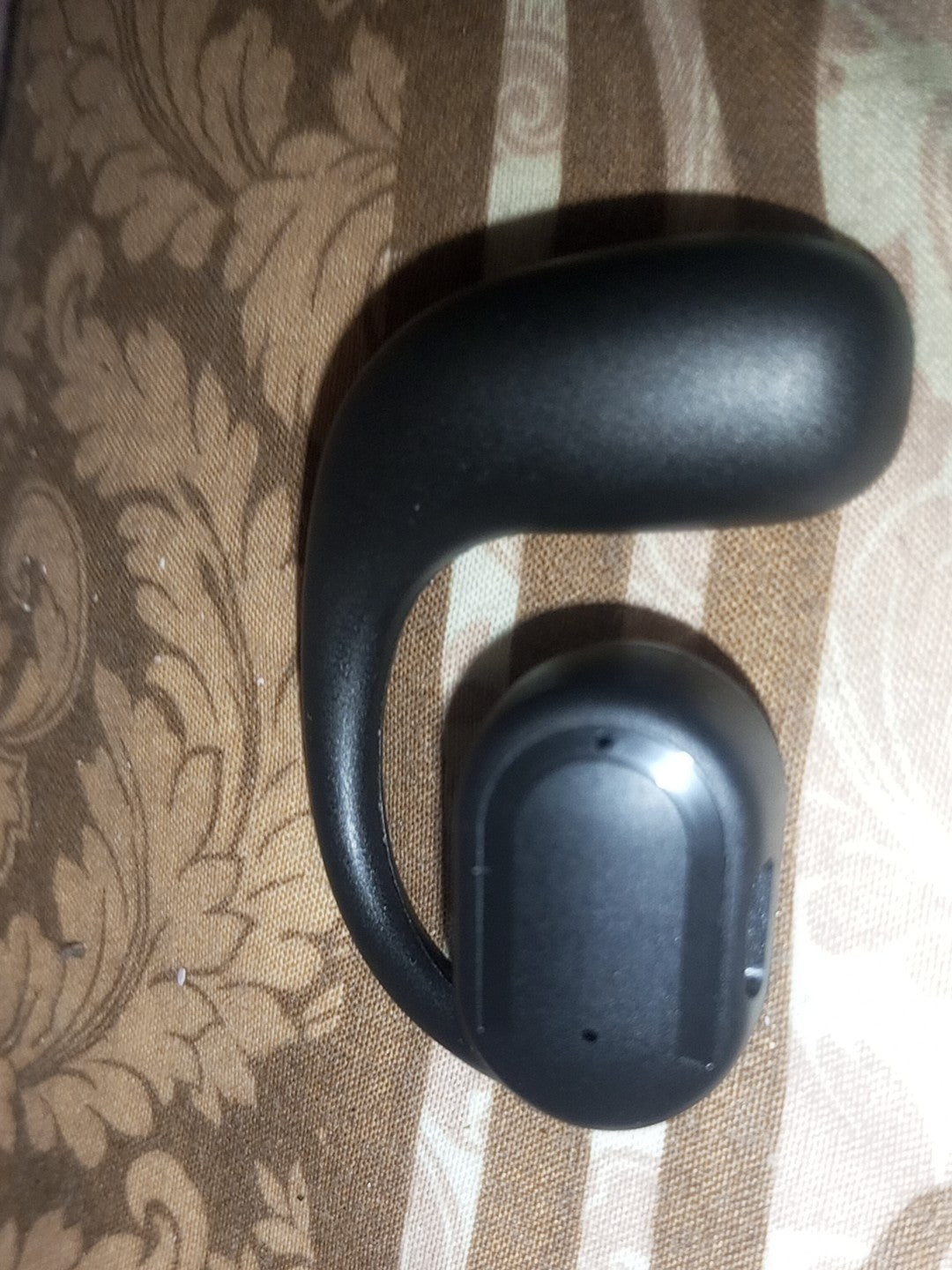 M11 Mini Bluetooth 5.2 Wireless Earbud – Compact & Comfortable