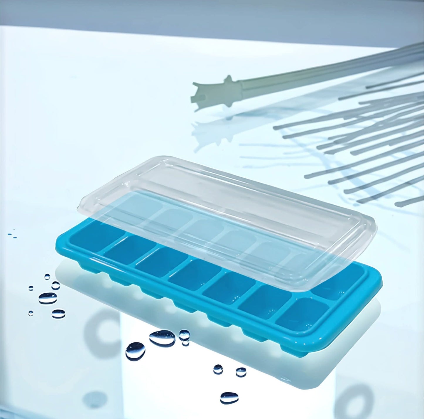 Livon Italian Ice Tray with Lid – 14 Cube Plastic Ice Mold for Freezer (BPA-Free)