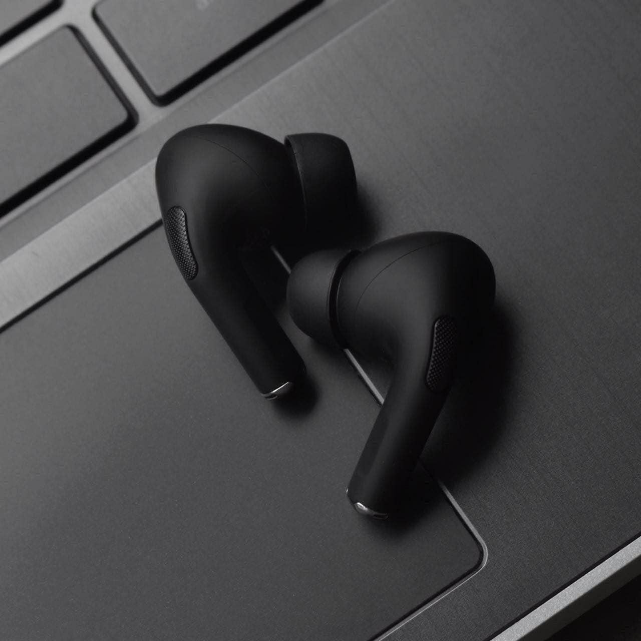 Best Quality AirPods Pro Black, long battery, Bluetooth handsfree For Android and iPhone