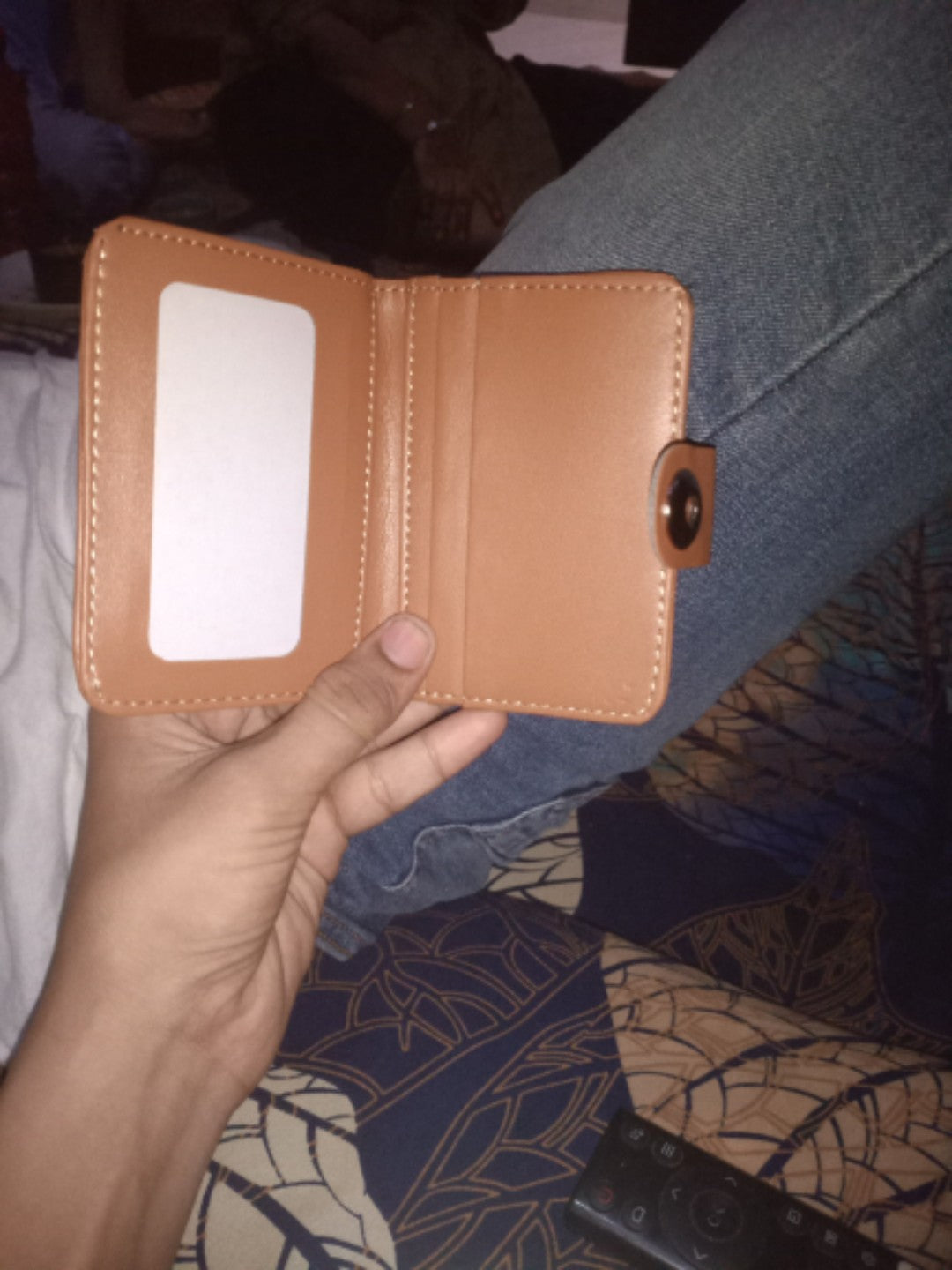 Premium Bifold Mini Wallet - Slim Synthetic Leather Card Holder with Cash